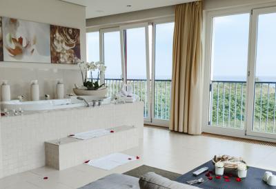 Private spa suite